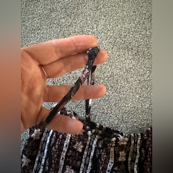 SO Goods for Life Bodycon Maxi Ruffled Dress size M Ditsy Flower smocked bust - Picture 6 of 10